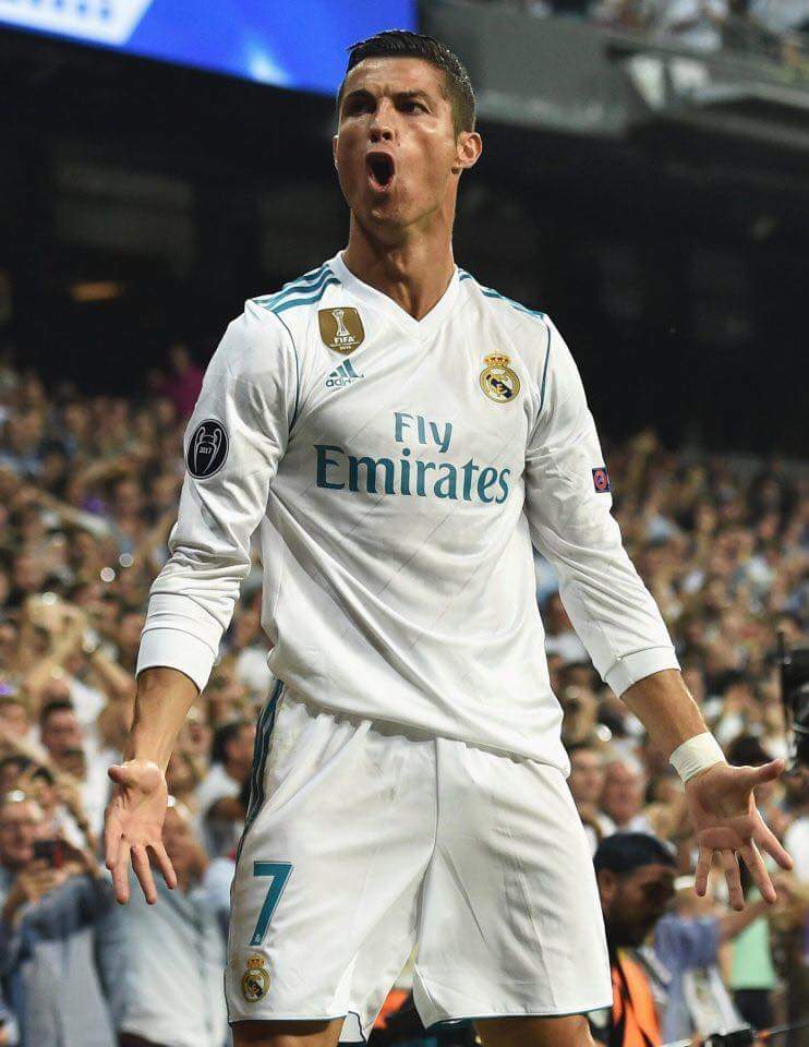 Ronaldo hat-trick me të dyja këmbët dhe me kokë
